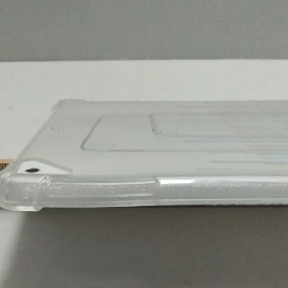 Clear‎ Protective iPad 9.7 Tablet Case
